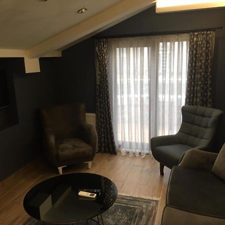 Hola Suites Hotel Стамбул Экстерьер фото