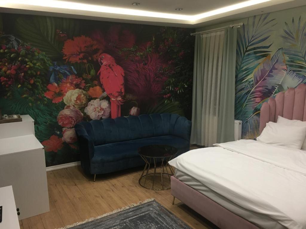 Hola Suites Hotel Стамбул Экстерьер фото