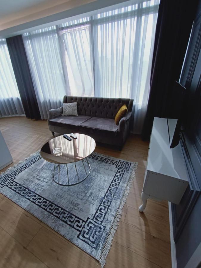 Hola Suites Hotel Стамбул Экстерьер фото