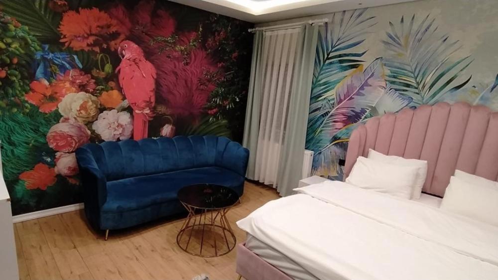 Hola Suites Hotel Стамбул Экстерьер фото